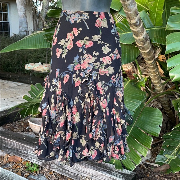 Ralph Lauren Dresses & Skirts - Ralph Lauren, pure silk dark floral ruffled skirt